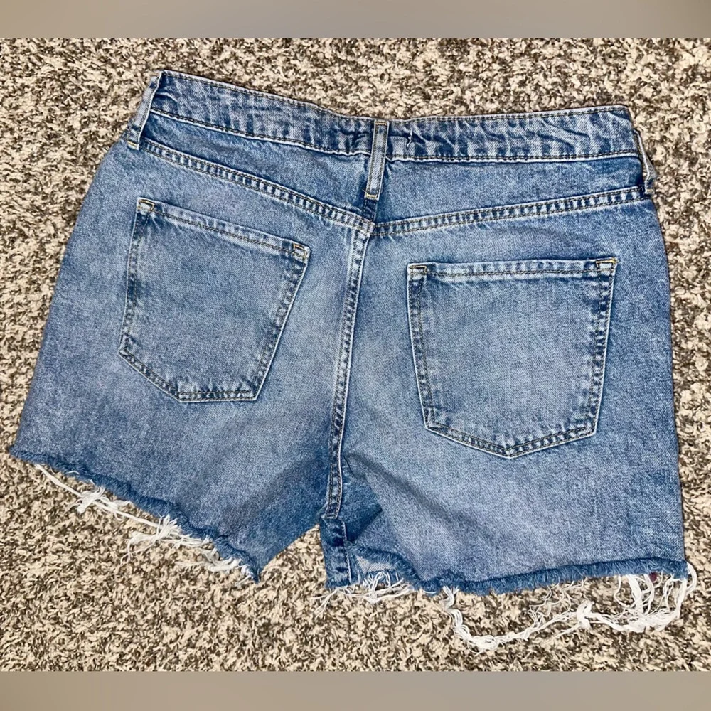 - Forever 21, size8, light blue - Picture 2 of 2